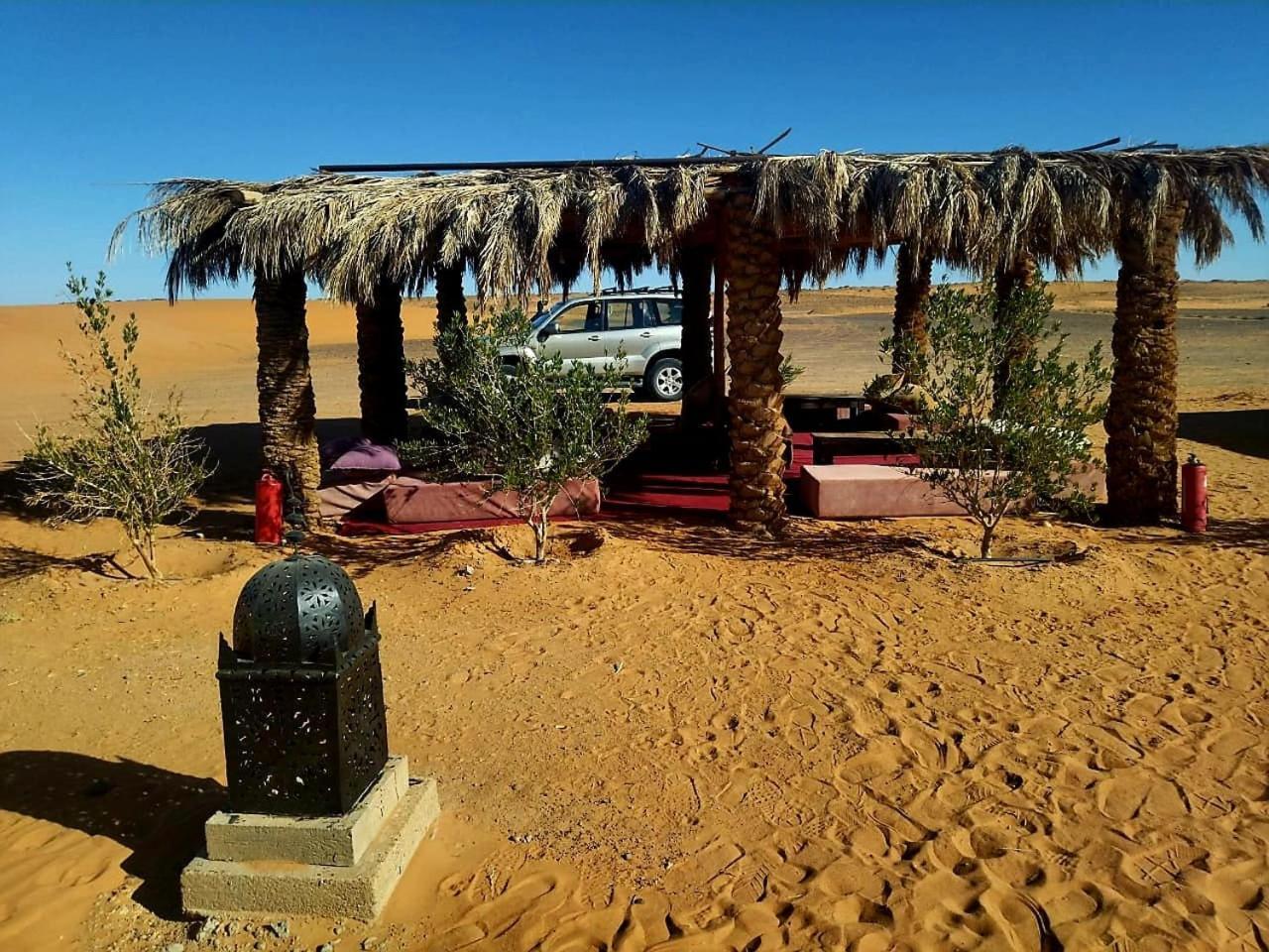 Luxury Sandy Glamping Мерзуга Экстерьер фото