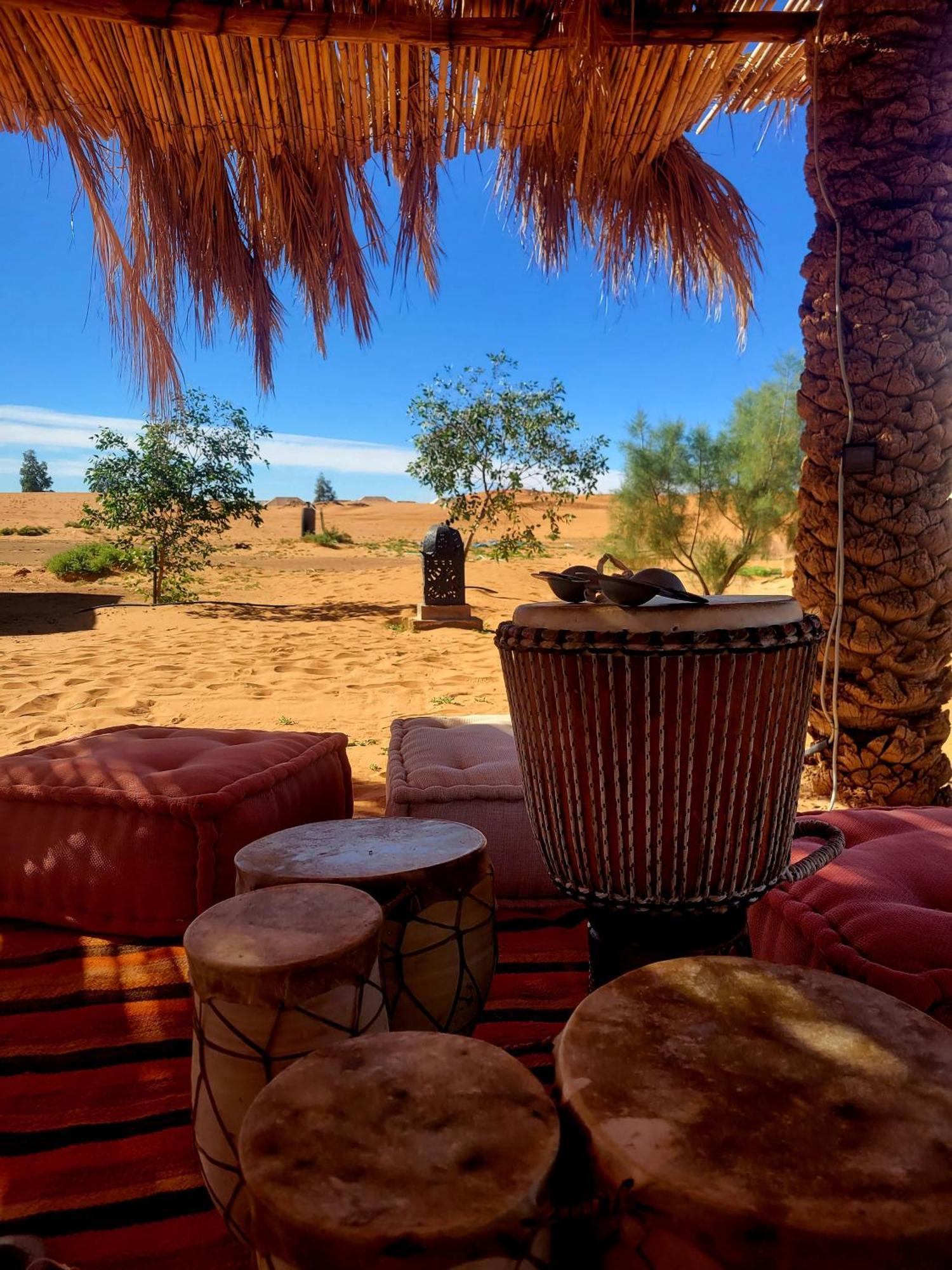 Luxury Sandy Glamping Мерзуга Экстерьер фото